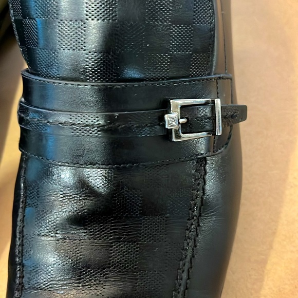 Louis Vuitton men’s loafers in black with Damier print. Size 8, British sizing. - Picture 2 of 7